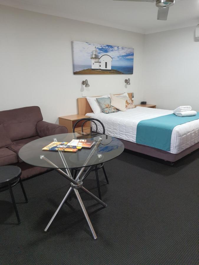 Aston Hill Motor Lodge Port Macquarie Exterior photo
