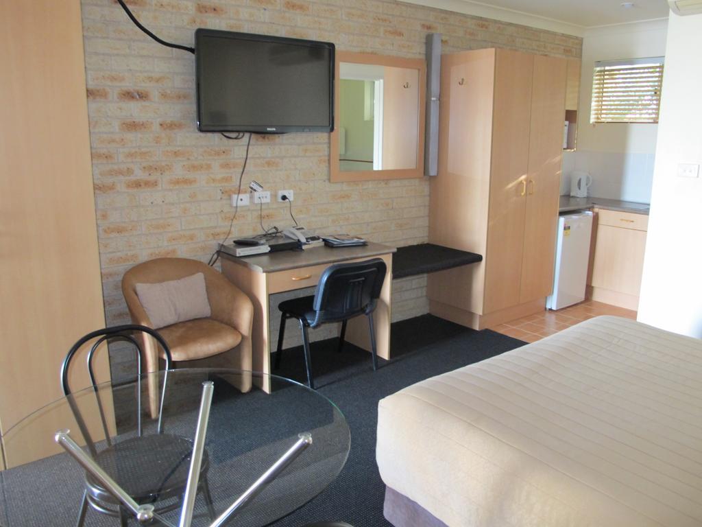 Aston Hill Motor Lodge Port Macquarie Exterior photo